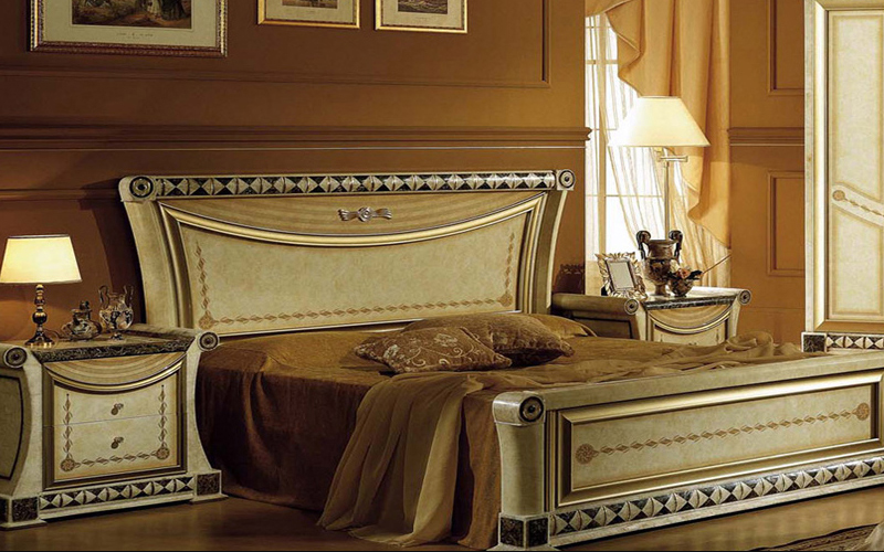 開(kāi)揚(yáng)裝飾家具